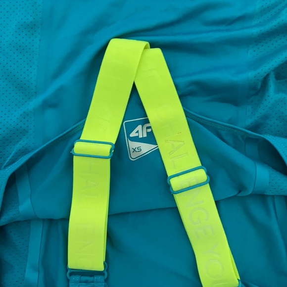 Athletic tank top - Picture 3 of 3